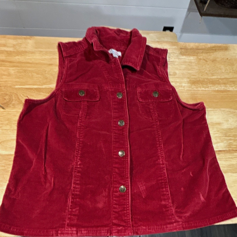 d&co. denim + company Women's Red Corduroy Button Vest Collared Pockets Size L